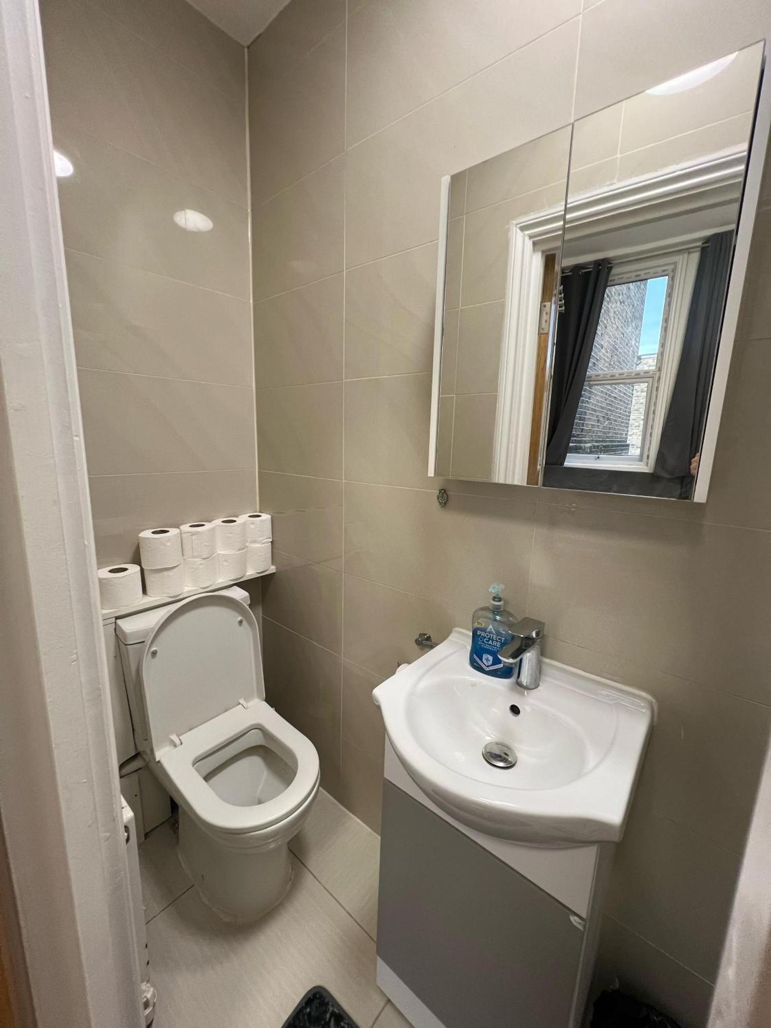 World Hotel London Luaran gambar